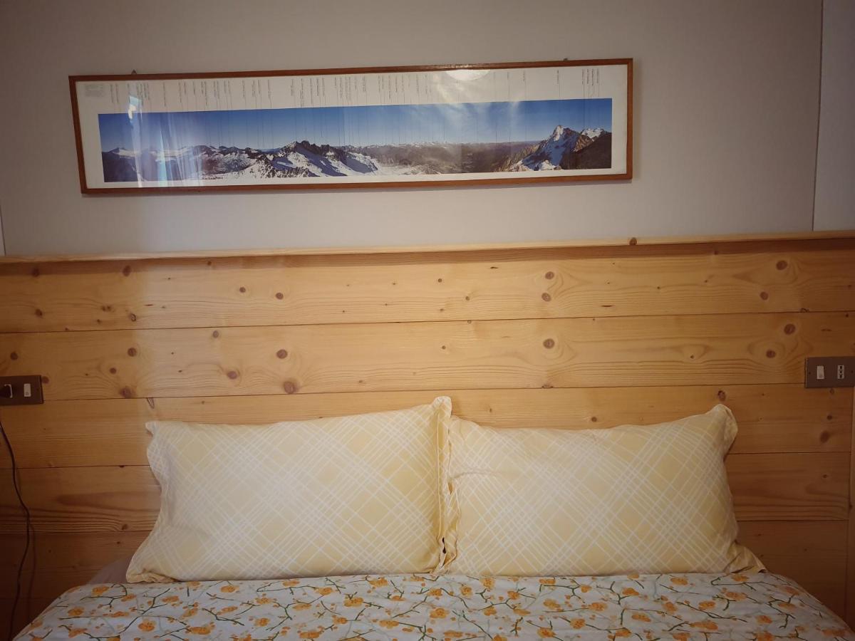 B&B Il Pettirosso Malonno Exterior photo